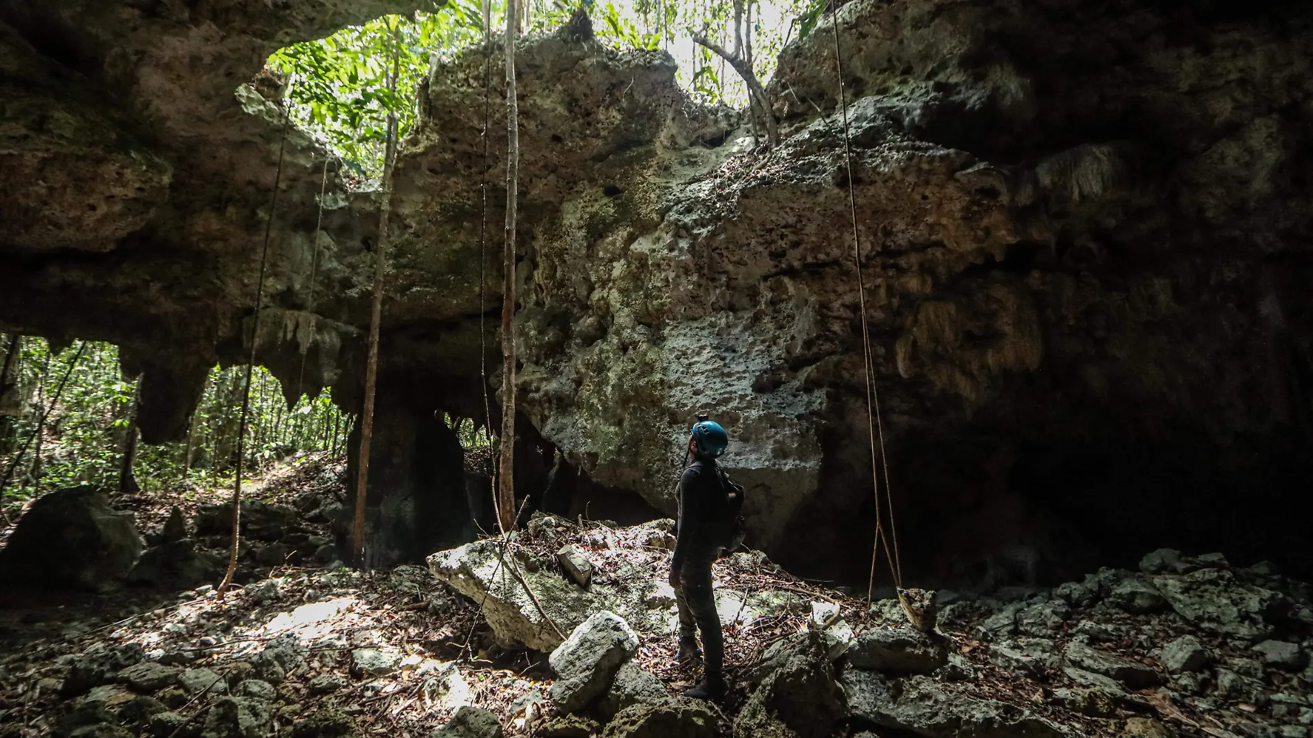 Cuevas-Colapsos-Suelo Carstico-Hoyos-Cuevas-Cenotes-Tren Maya (11)